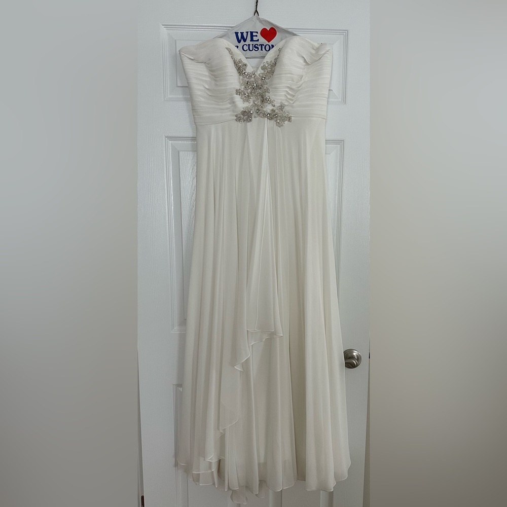 Exclusive Bridals By A.C.E, Size 16